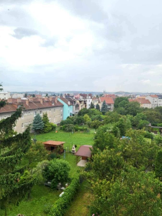 Apartments Spacilova Nearly Center Komarov Екстер'єр фото