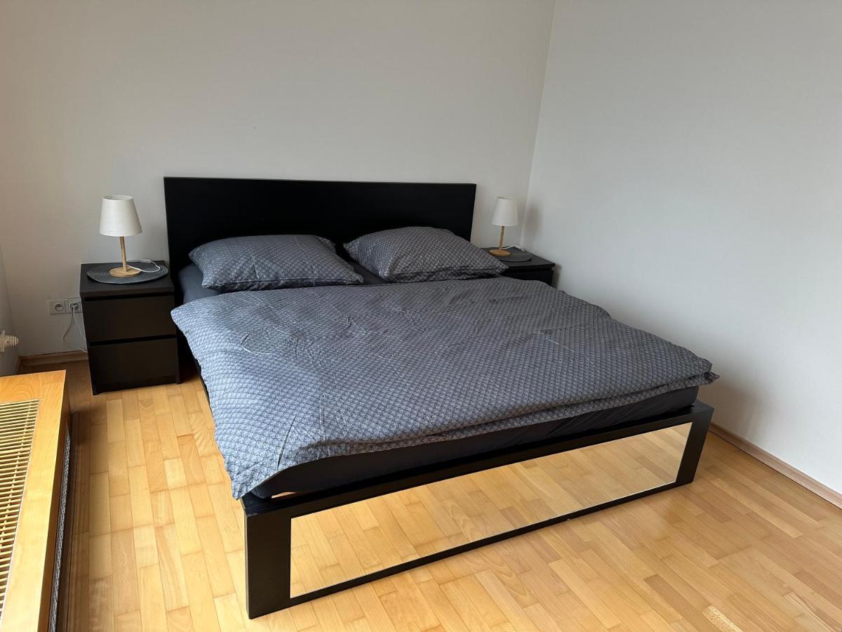 Apartments Spacilova Nearly Center Komarov Екстер'єр фото