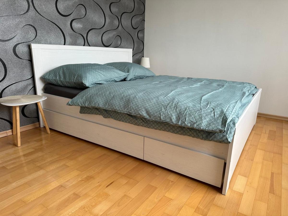 Apartments Spacilova Nearly Center Komarov Екстер'єр фото
